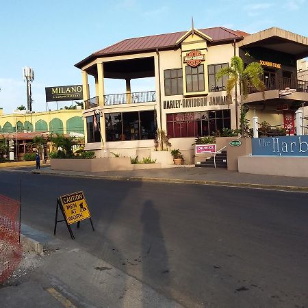 Mcfarlane'S Place Ocho Rios Kültér fotó