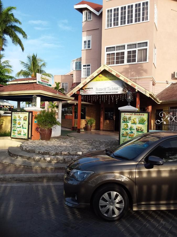 Mcfarlane'S Place Ocho Rios Kültér fotó